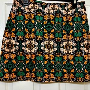 H&M skirt green gold black knee length size medium